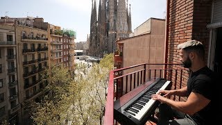 A Barcelona balcony serenade by Alberto Gestoso